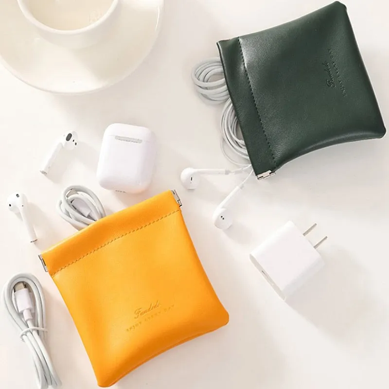 Automatic Closing Pouch Leather