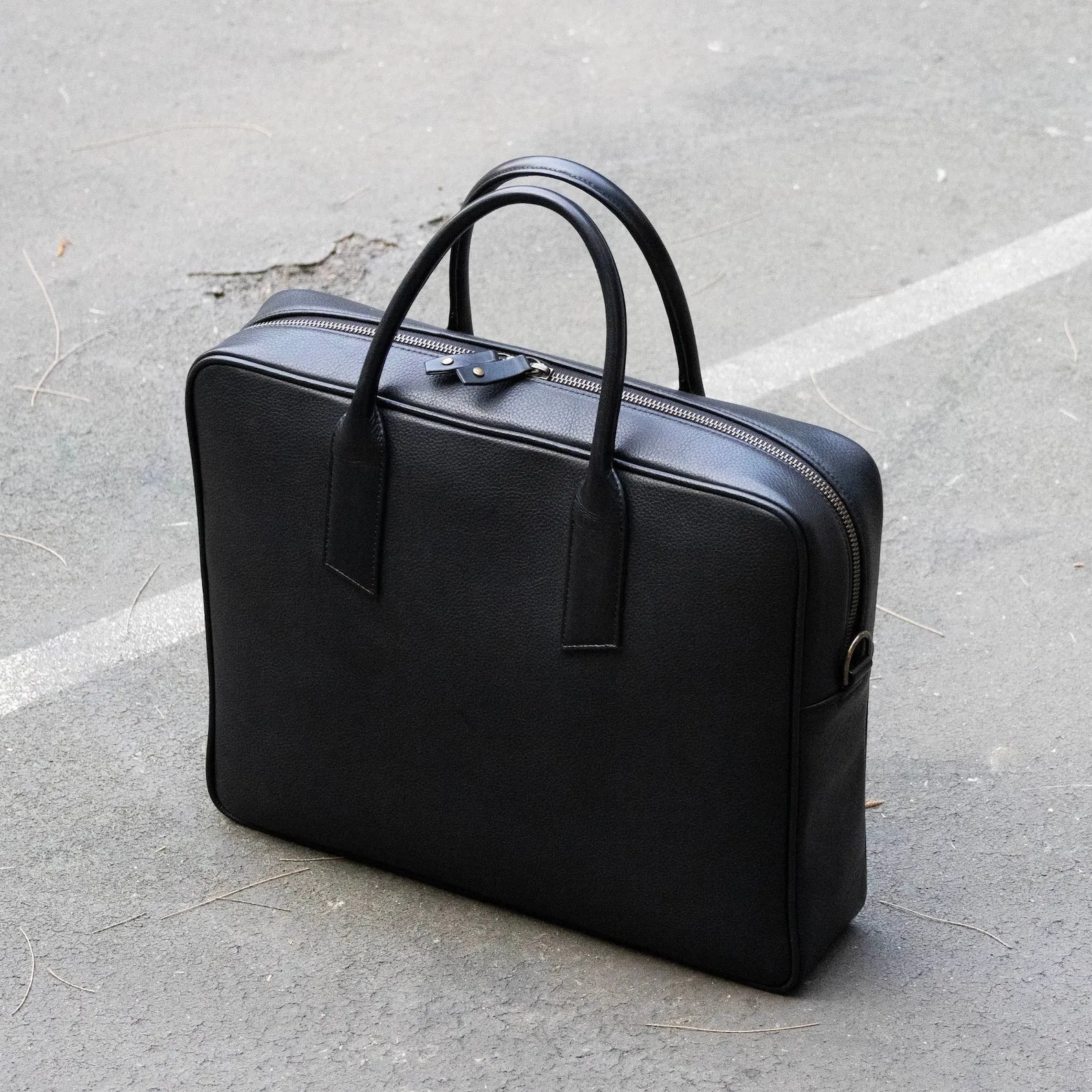 Black Leather Briefcase Bag With Trolley Sleeve