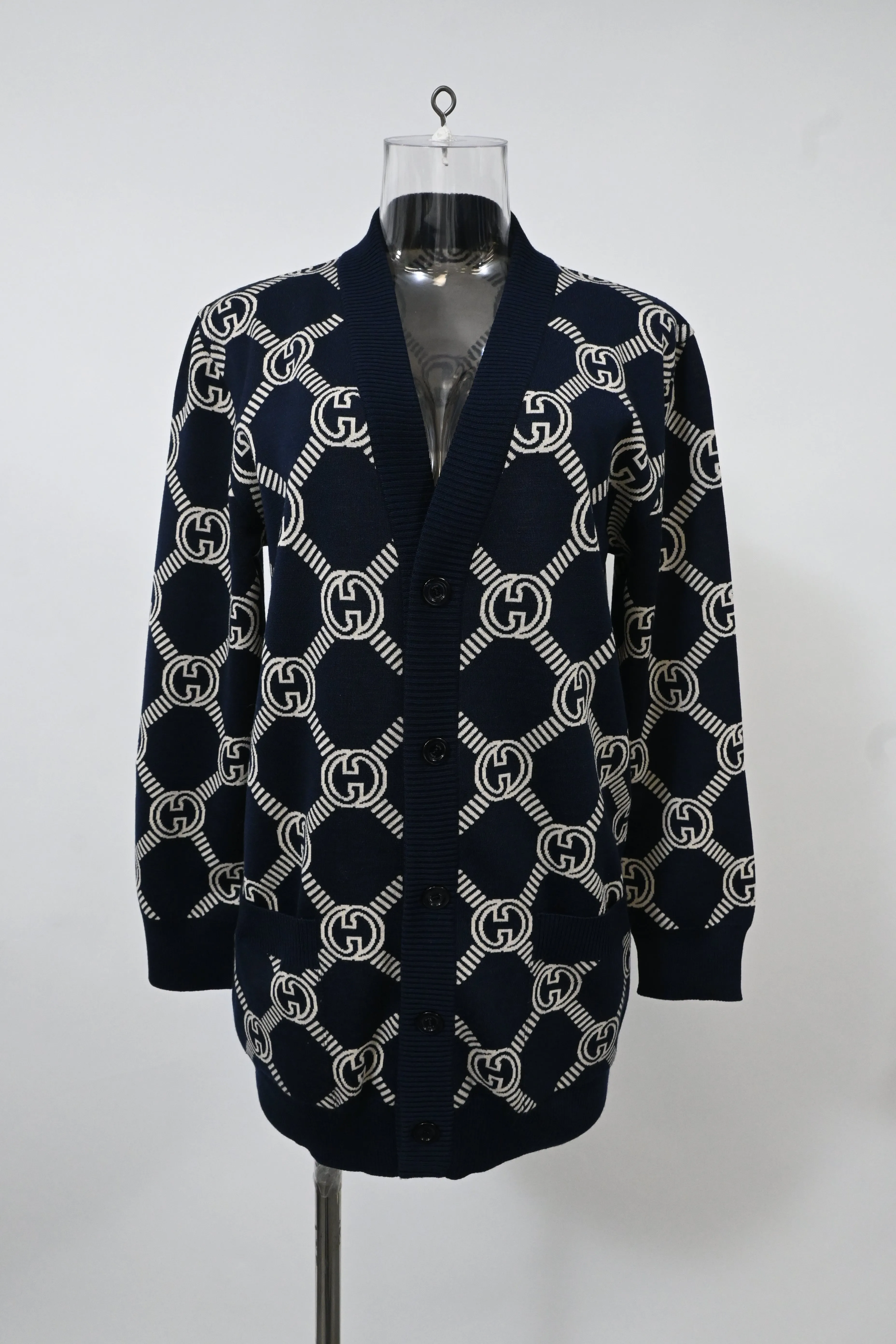 Gucci Reversible GG Button-Down Jacquard Cardigan in Multicolor Wool