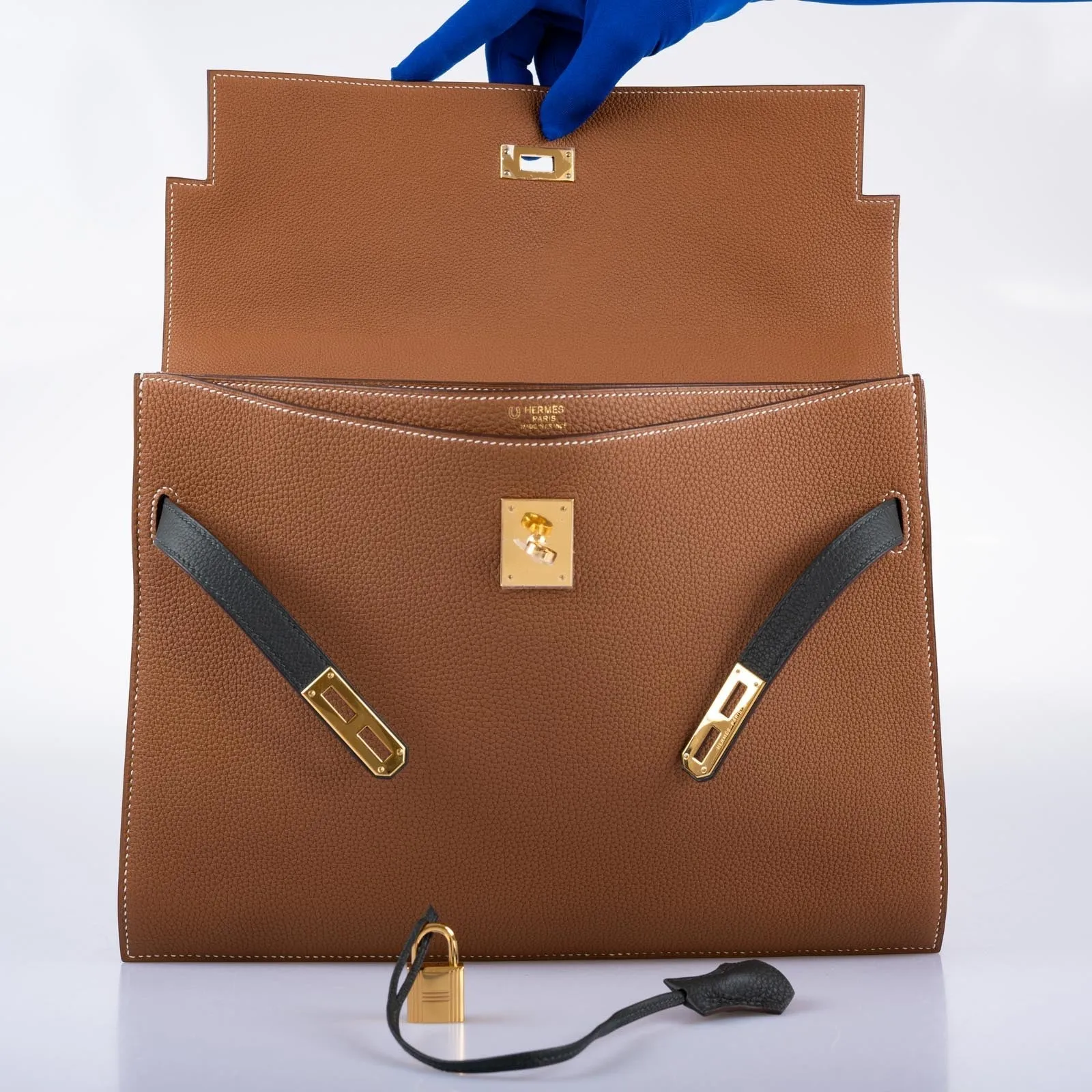 Hermès HSS Kelly Depeches 34 Gold and Vert Cypress Togo Gold Hardware