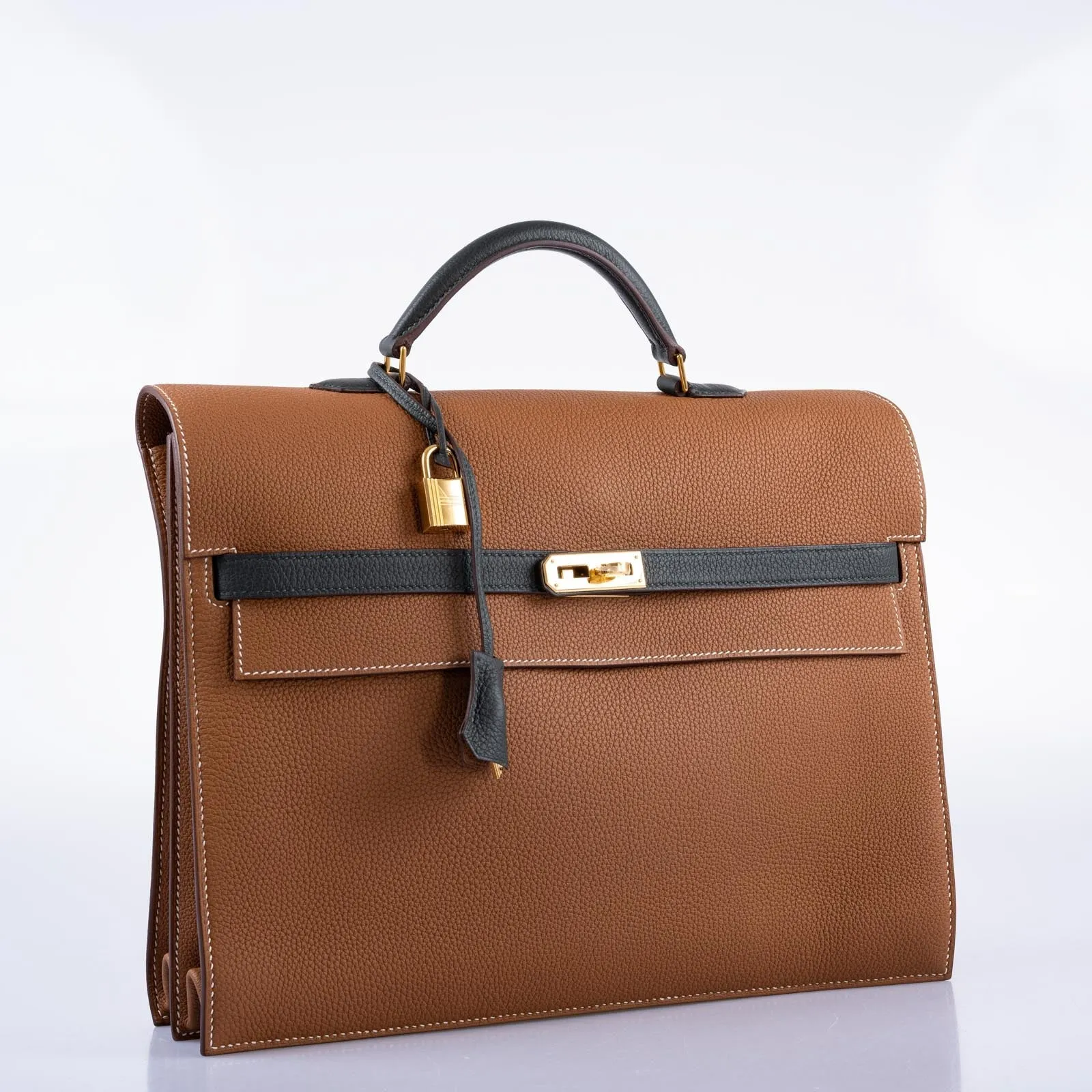 Hermès HSS Kelly Depeches 34 Gold and Vert Cypress Togo Gold Hardware