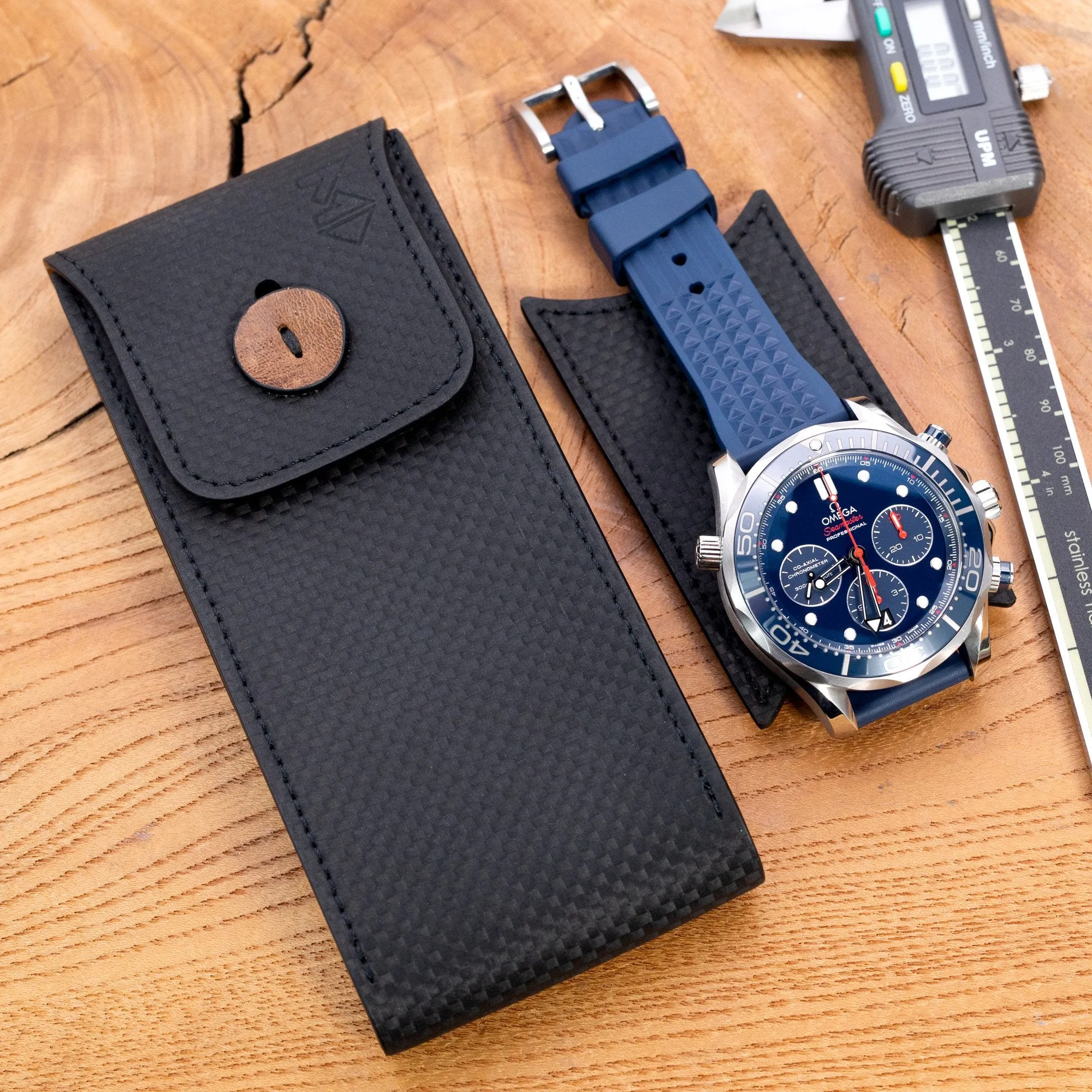 MT-3 German Leather Watch Pouch in Carbon Fiber Pattern for Watch Strap