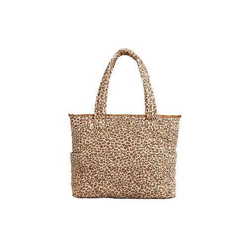 The Tote in Wild Child